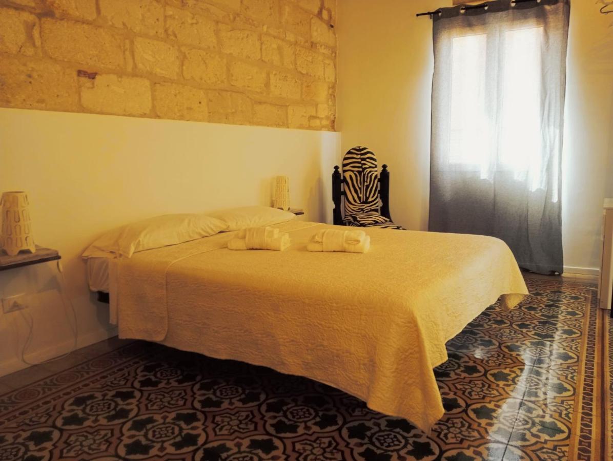 Le Case Del Grillo Trapani Bagian luar foto